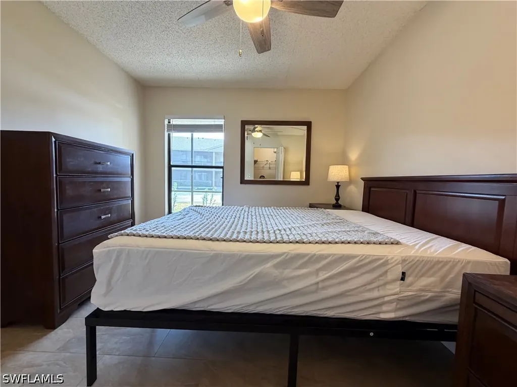 5327 Summerlin Road Fort Myers FL 33919