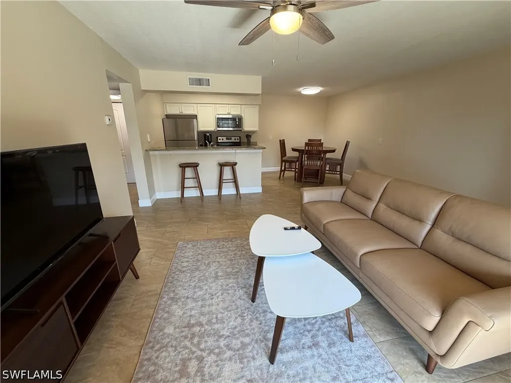 5327 Summerlin Road Fort Myers FL 33919