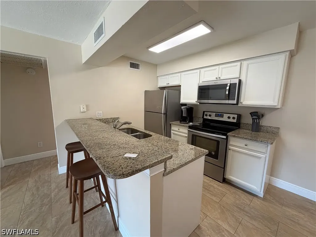 5327 Summerlin Road Fort Myers FL 33919