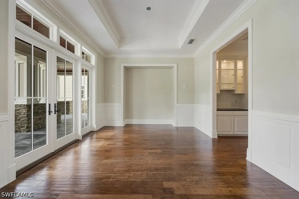 2263 Coach House Lane Naples FL 34105