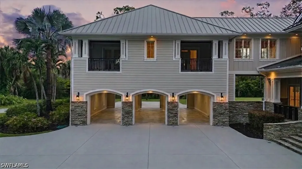 2263 Coach House Lane Naples FL 34105