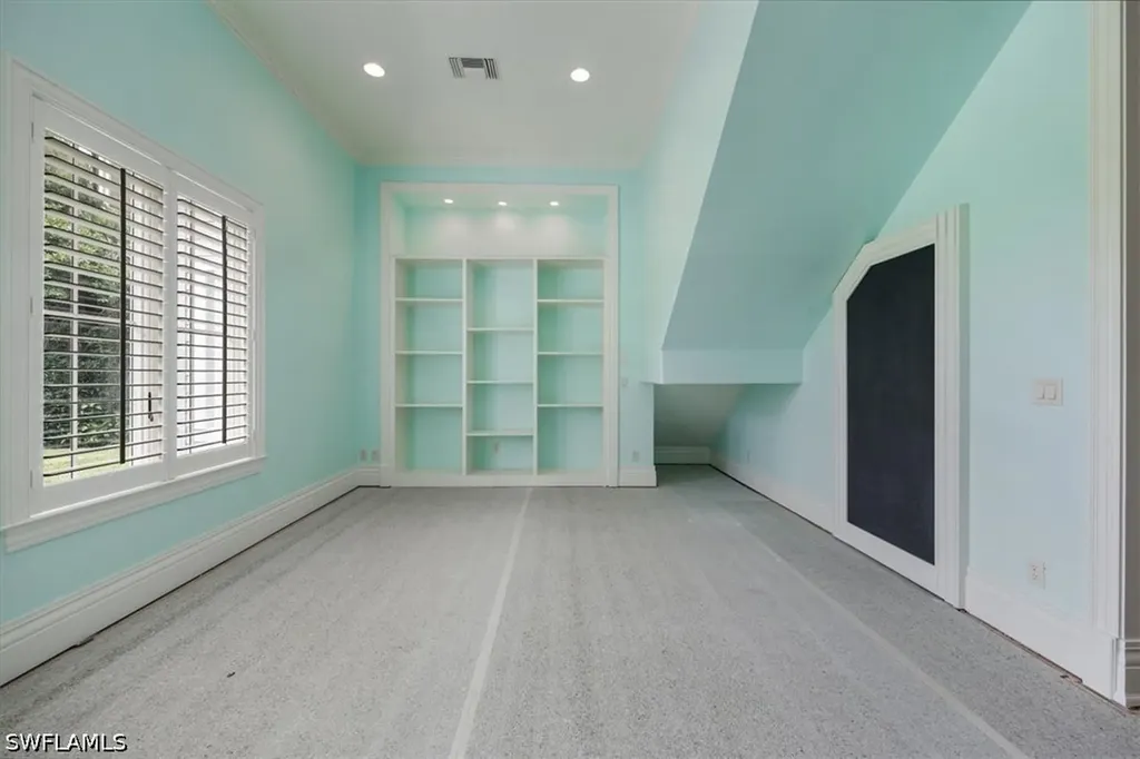 2263 Coach House Lane Naples FL 34105