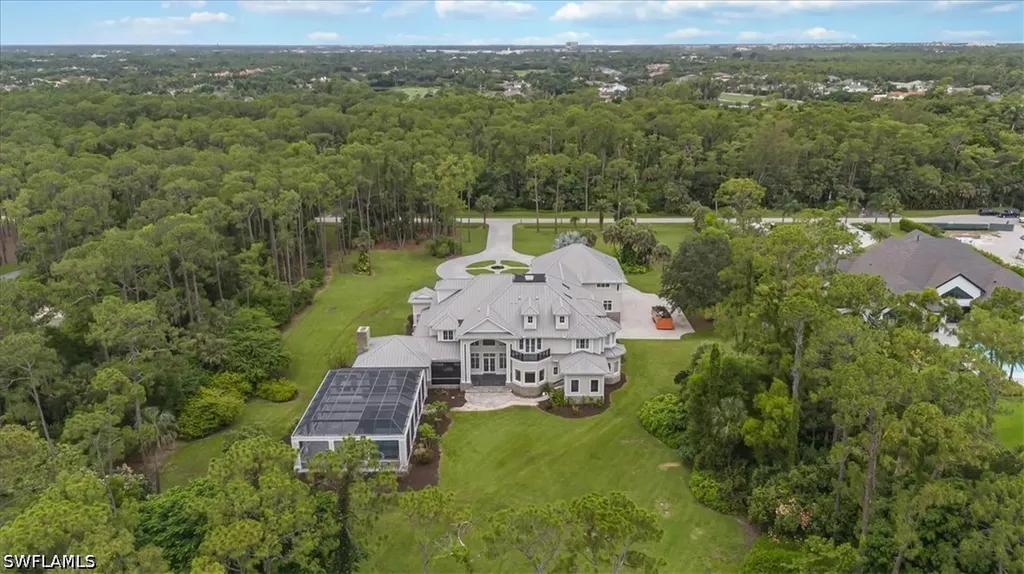2263 Coach House Lane Naples FL 34105