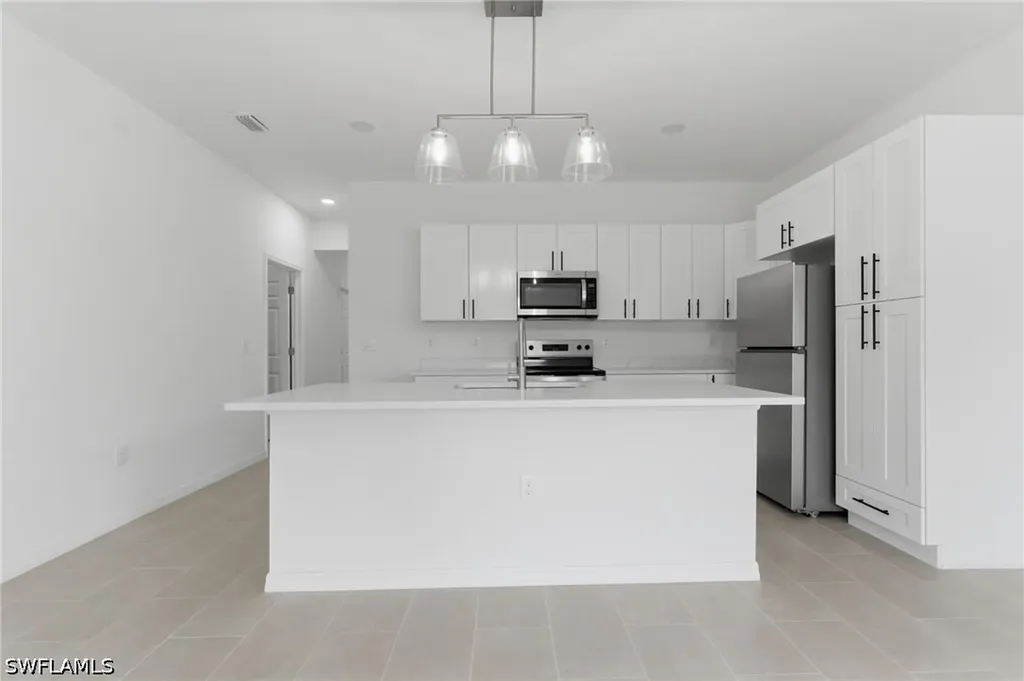 4452-4454 25th Street SW Lehigh Acres FL 33973