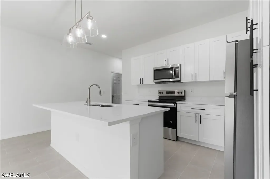 4452-4454 25th Street SW Lehigh Acres FL 33973
