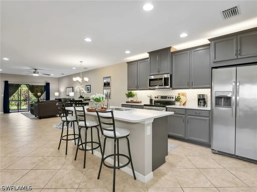 4337 Dutchess Park Road Fort Myers FL 33916