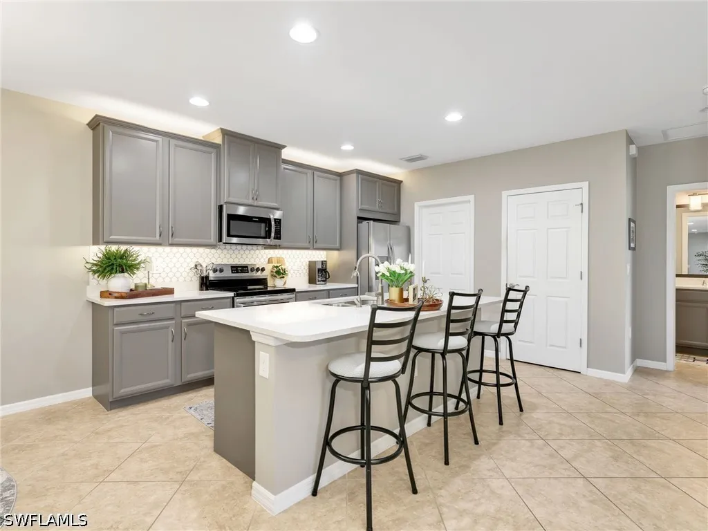 4337 Dutchess Park Road Fort Myers FL 33916