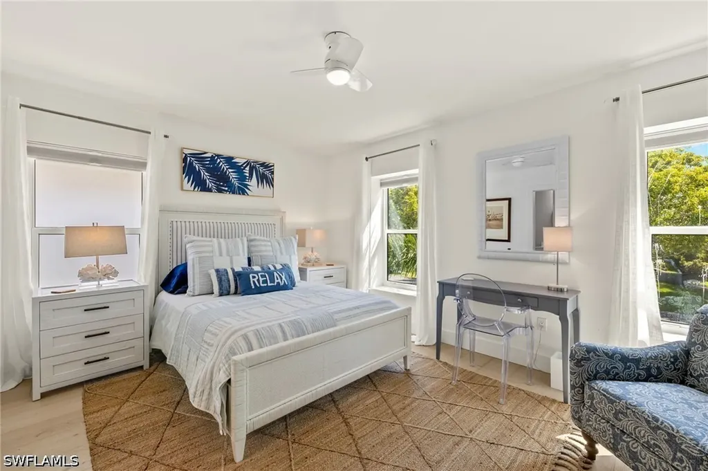 1060 6th Street S Naples FL 34102