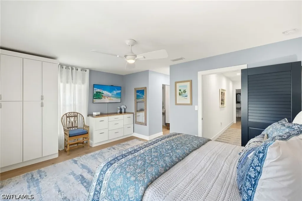 1060 6th Street S Naples FL 34102