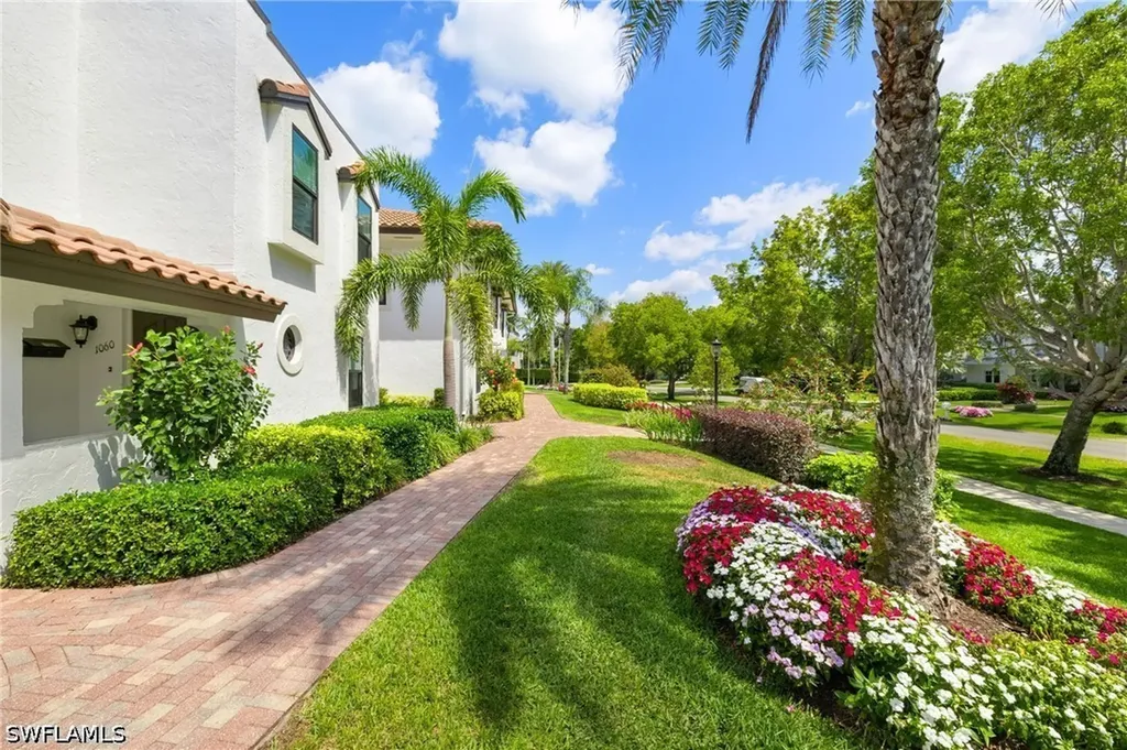 1060 6th Street S Naples FL 34102