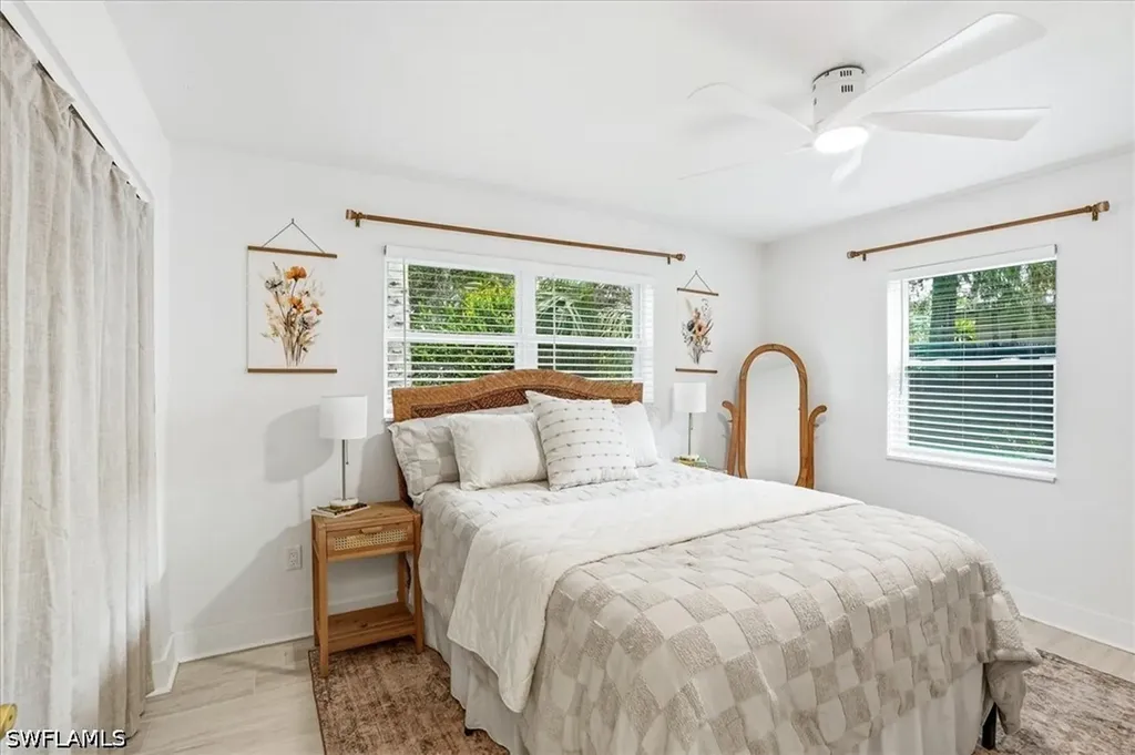 3880 Estey Avenue Naples FL 34104