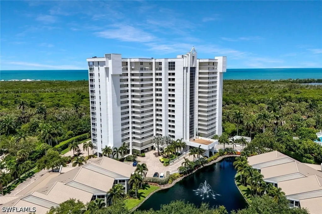 6361 Pelican Bay Boulevard Naples FL 34108