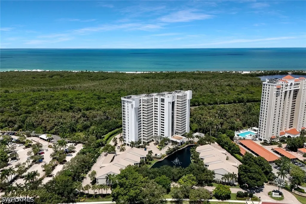 6361 Pelican Bay Boulevard Naples FL 34108