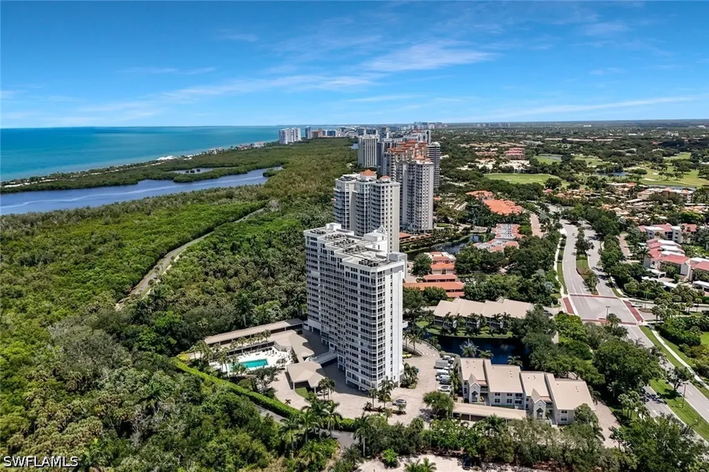 6361 Pelican Bay Boulevard Naples FL 34108