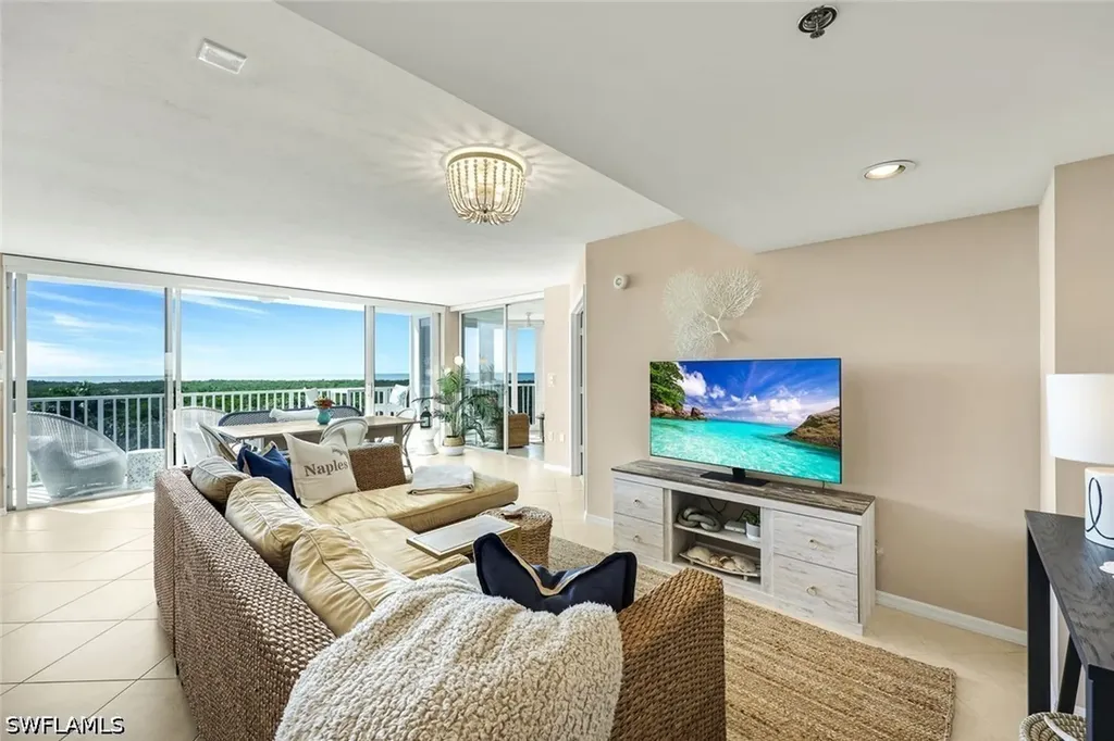 6361 Pelican Bay Boulevard Naples FL 34108