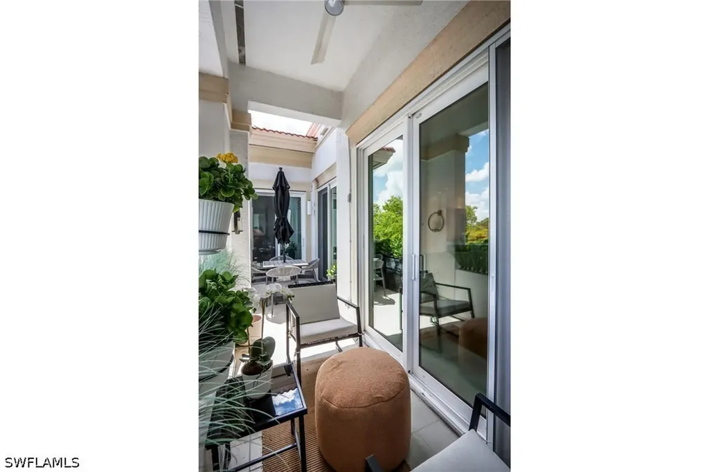 365 5th Avenue S Naples FL 34102