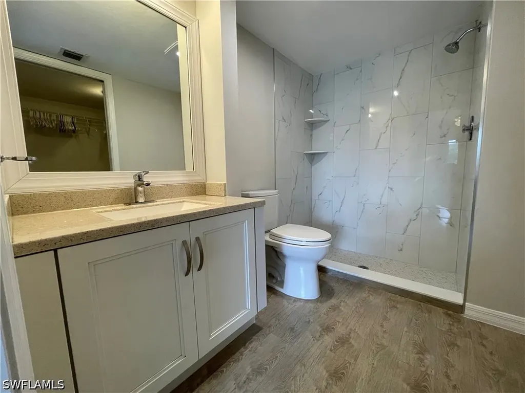 1200 Commonwealth Circle Naples FL 34116