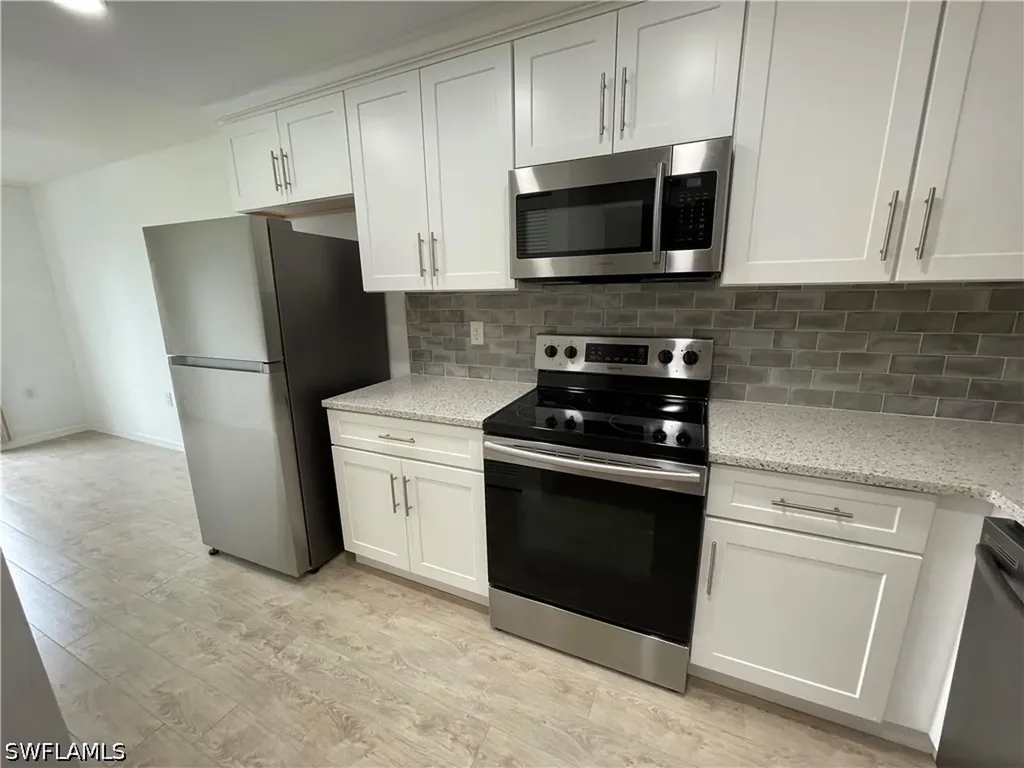 1200 Commonwealth Circle Naples FL 34116