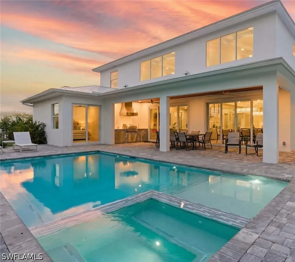 1371 Granada Boulevard Naples FL 34103