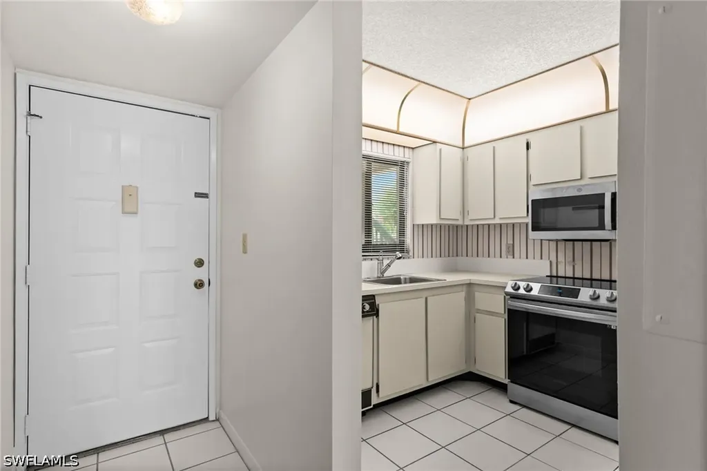 4251 27th Court SW Naples FL 34116