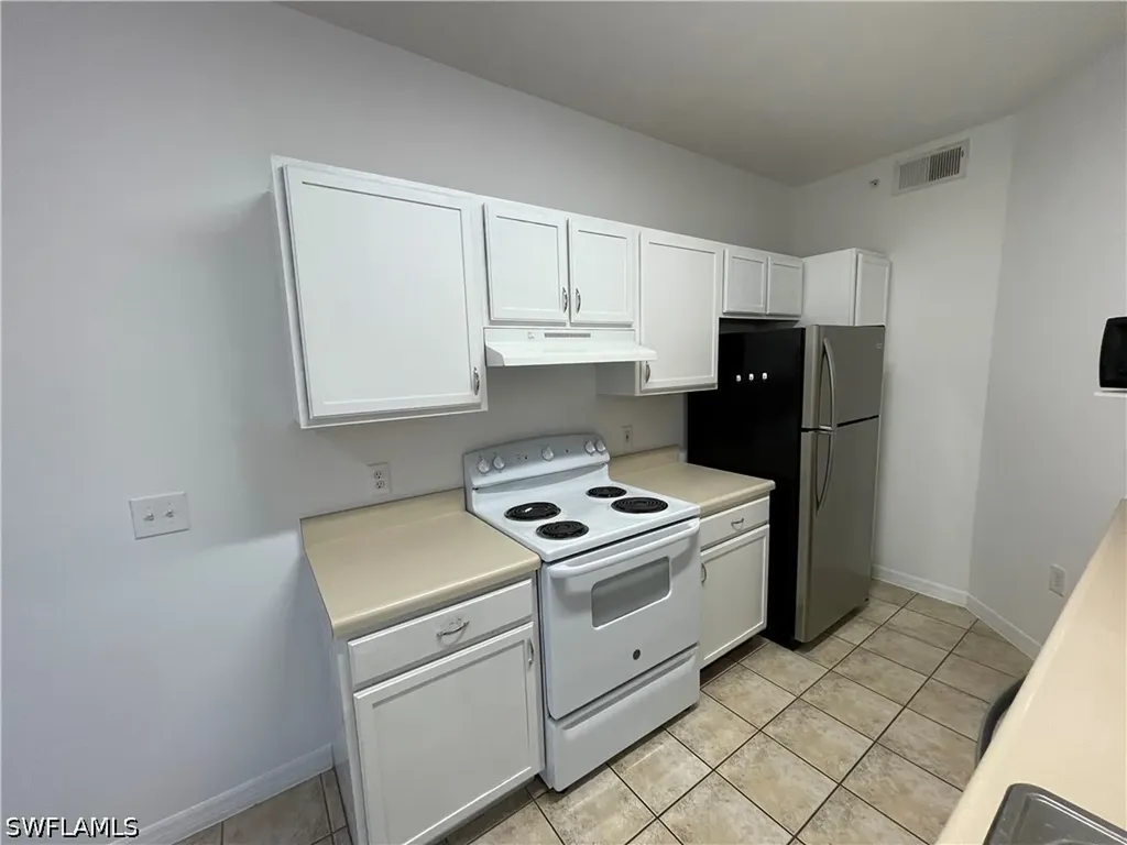 7915 Preserve Circle Naples FL 34119