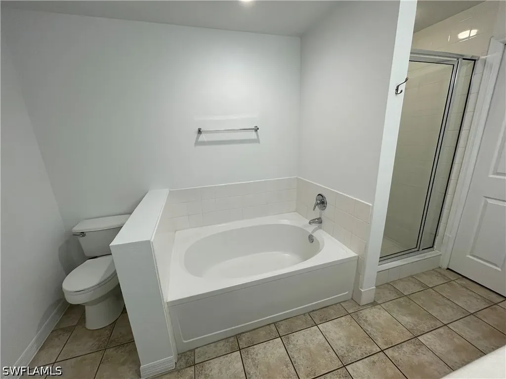 7915 Preserve Circle Naples FL 34119
