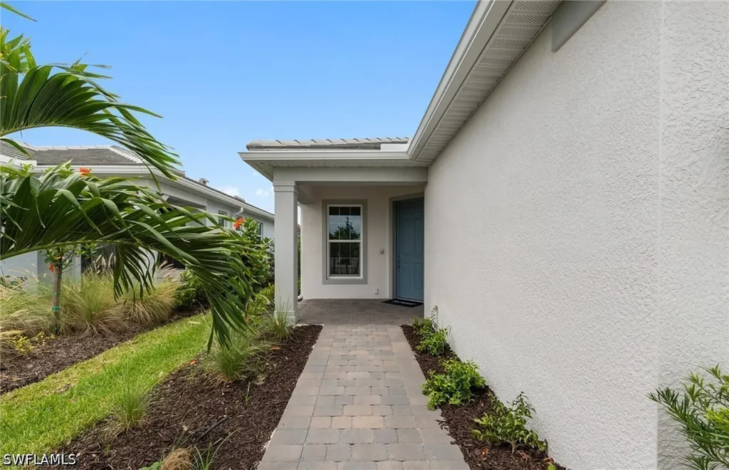 7148 Chapel Creek Lane North Fort Myers FL 33917
