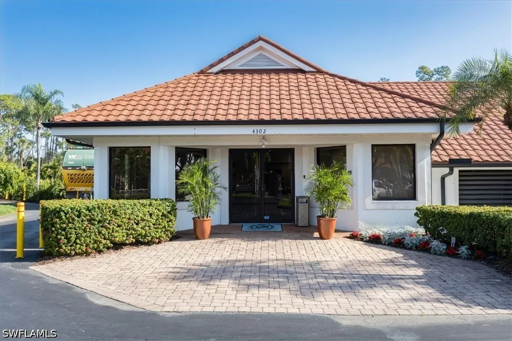 4524 Andover Way Naples FL 34112