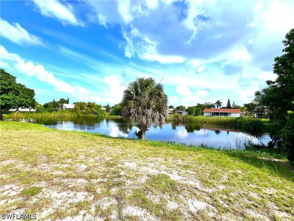 1359 Granada Boulevard Naples FL 34103