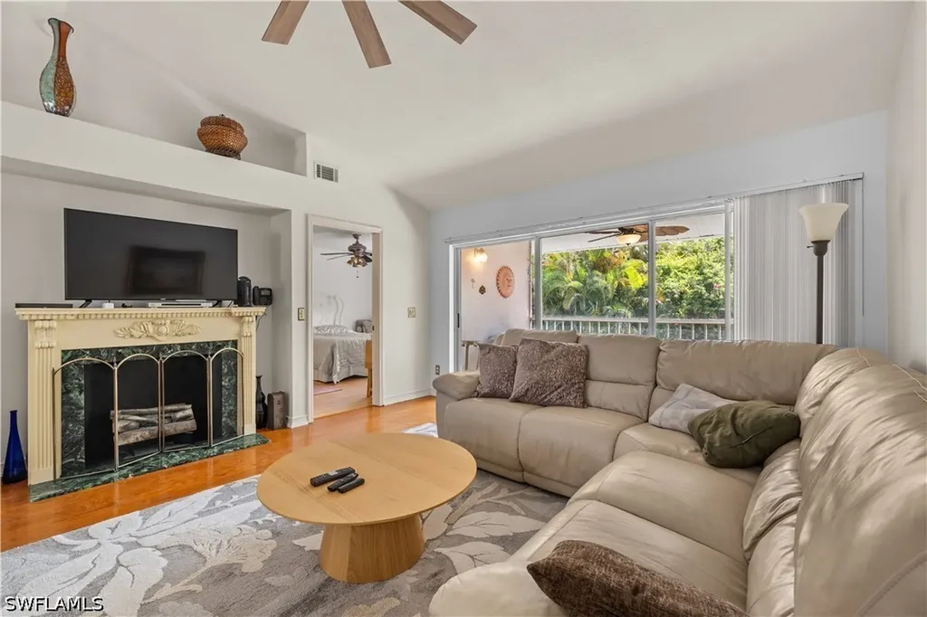 228 Belina Drive Naples FL 34104