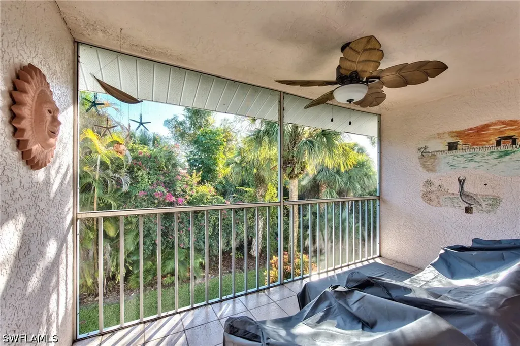 228 Belina Drive Naples FL 34104