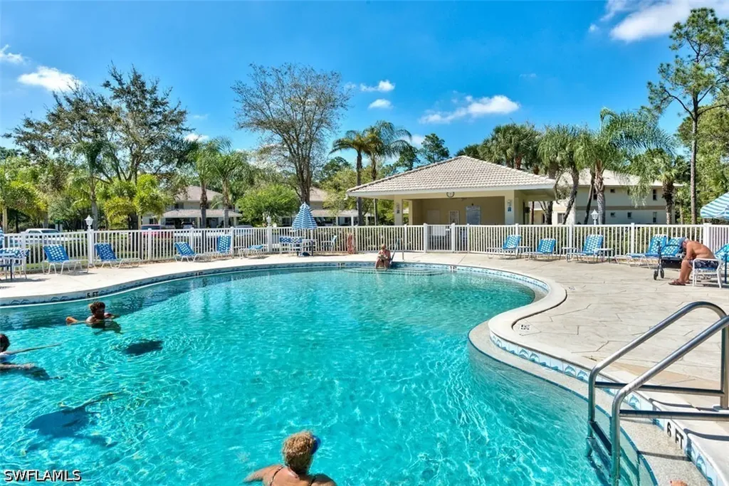228 Belina Drive Naples FL 34104