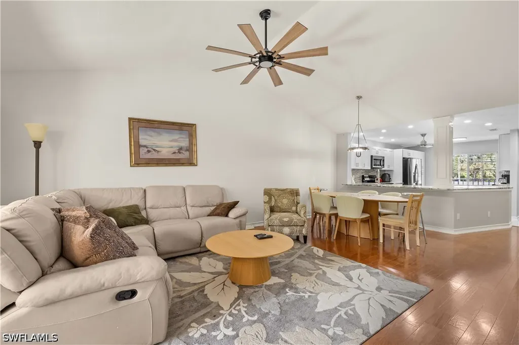 228 Belina Drive Naples FL 34104