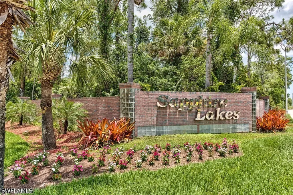 228 Belina Drive Naples FL 34104