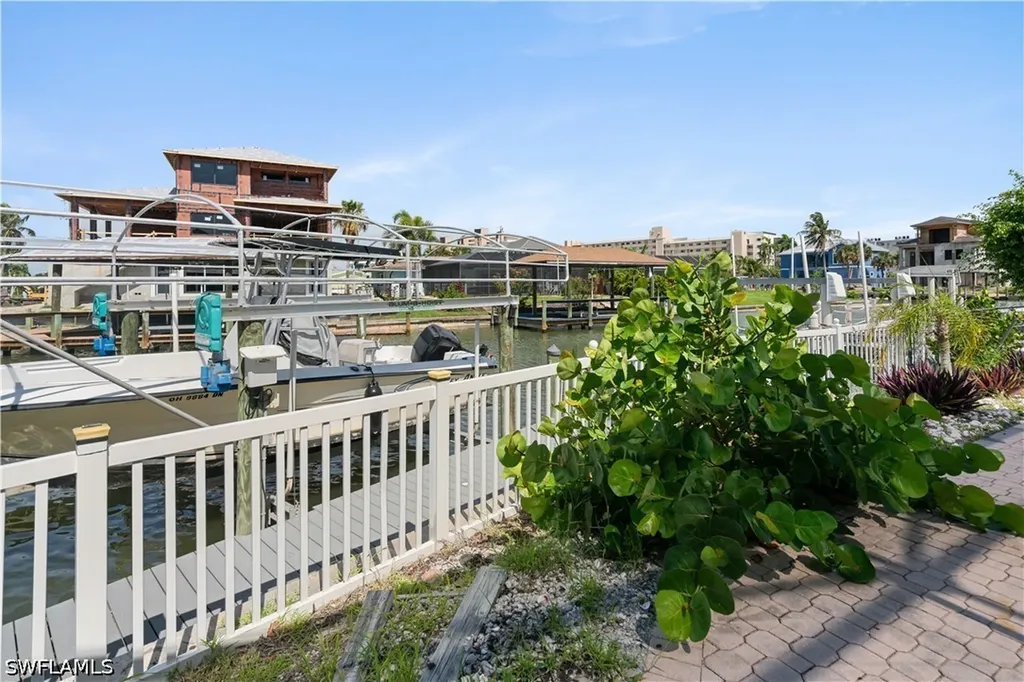 116 Sand Dollar Drive Fort Myers Beach FL 33931