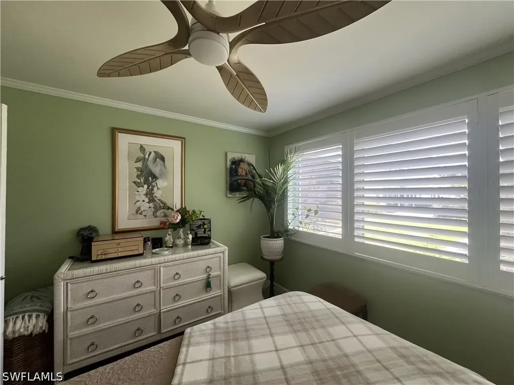 219 8th Avenue S Naples FL 34102
