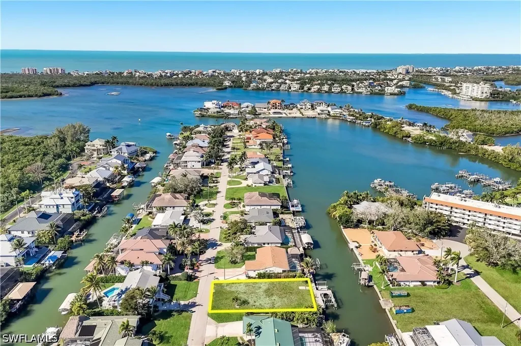 207 6th Street Bonita Springs FL 34134