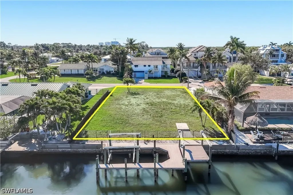 207 6th Street Bonita Springs FL 34134