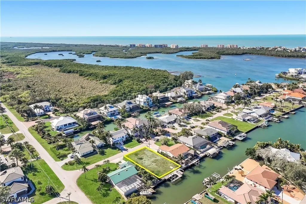 207 6th Street Bonita Springs FL 34134