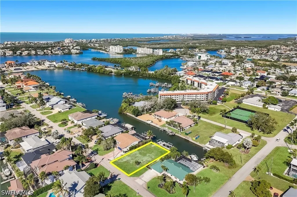207 6th Street Bonita Springs FL 34134