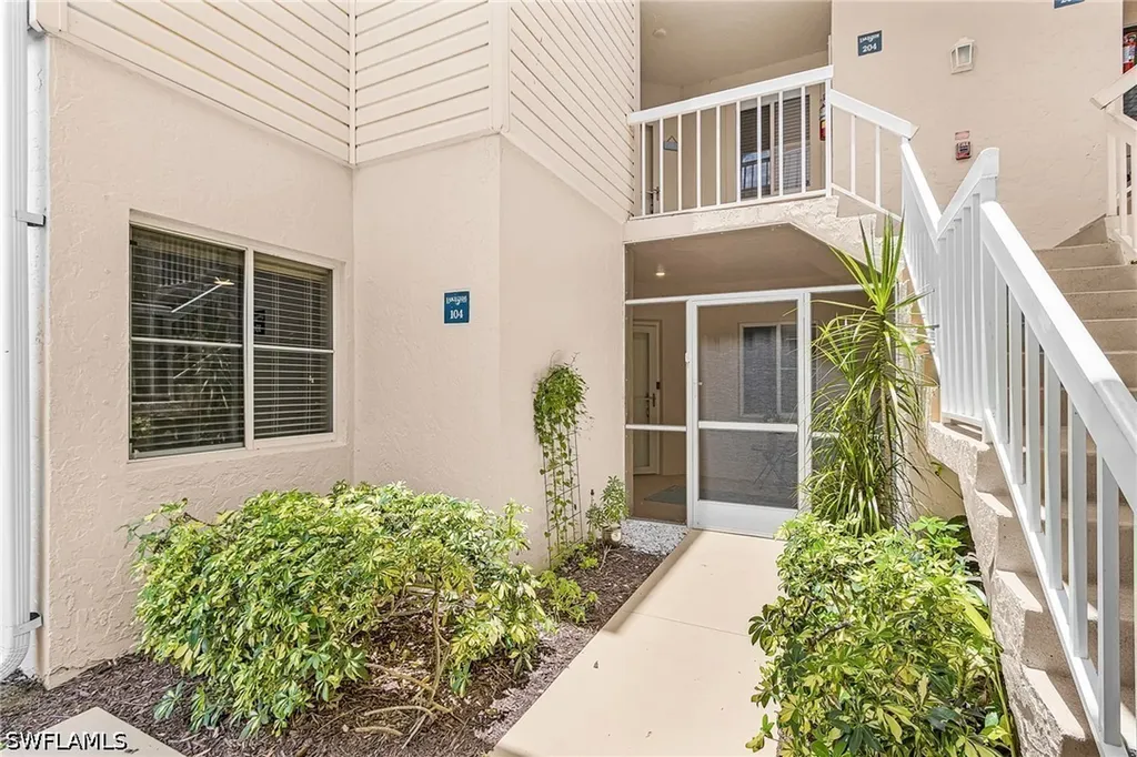 2671 Citrus Lake Drive Naples FL 34109
