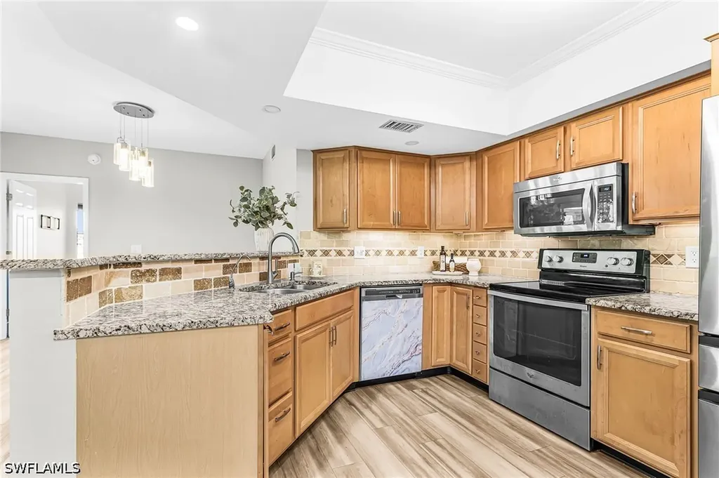 2671 Citrus Lake Drive Naples FL 34109