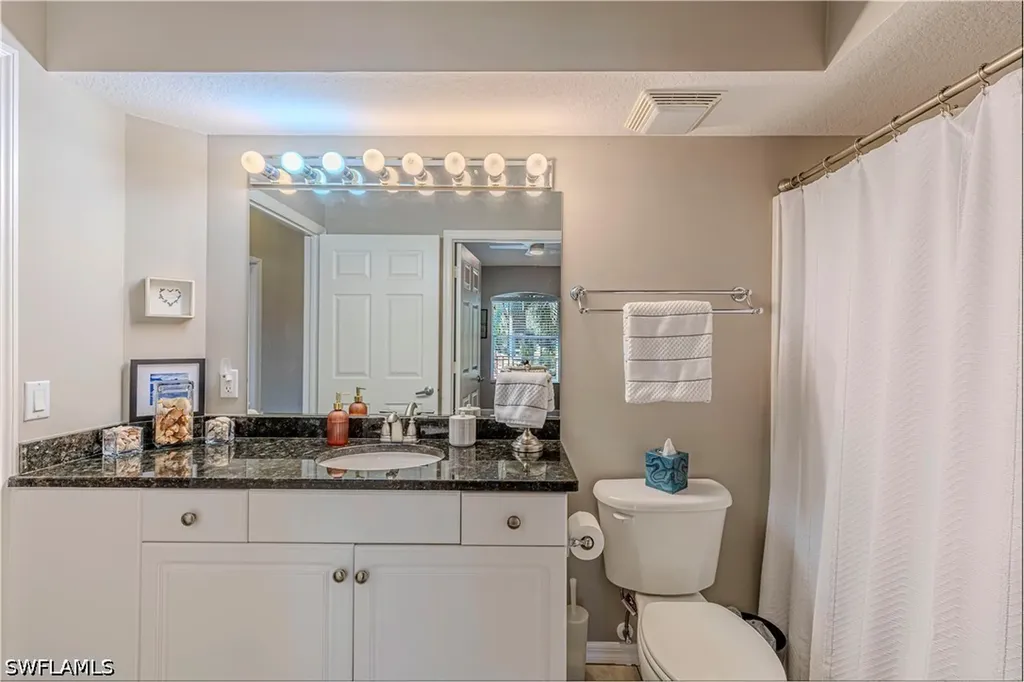 26740 Rosewood Pointe Lane Bonita Springs FL 34135
