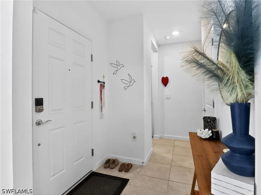 1672 Lake Jessup Circle Cape Coral FL 33909