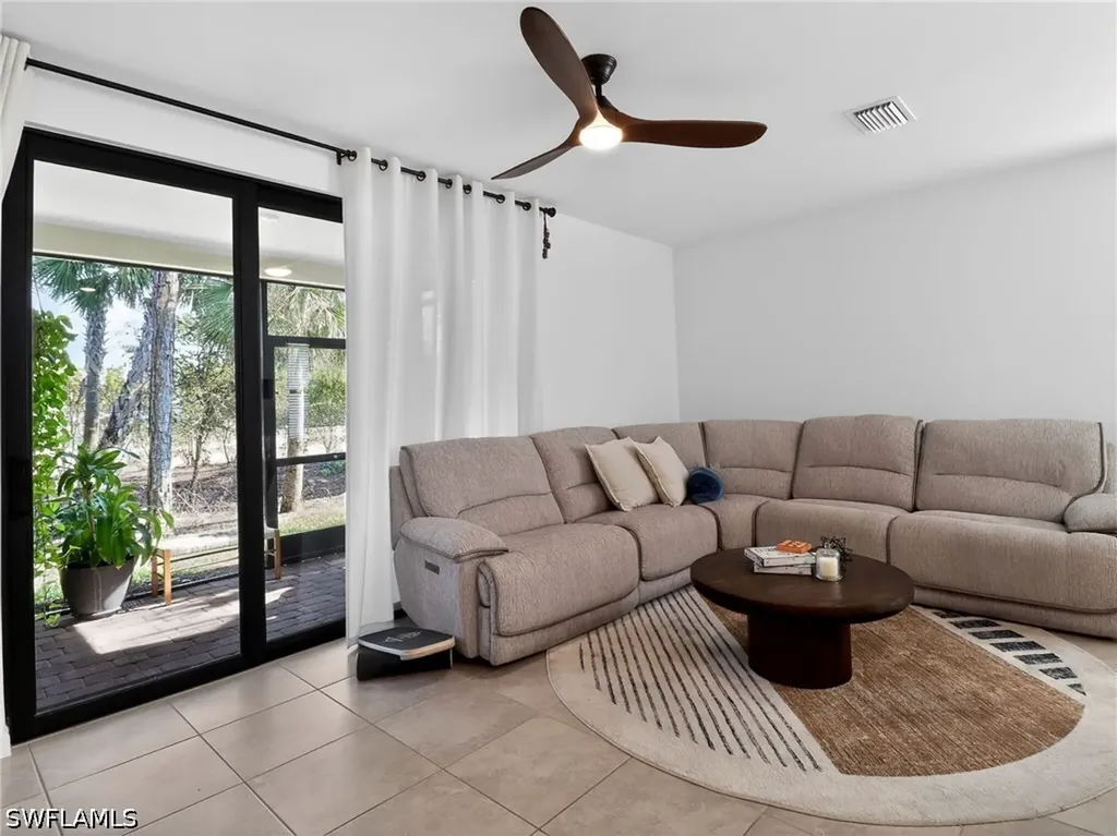 1672 Lake Jessup Circle Cape Coral FL 33909