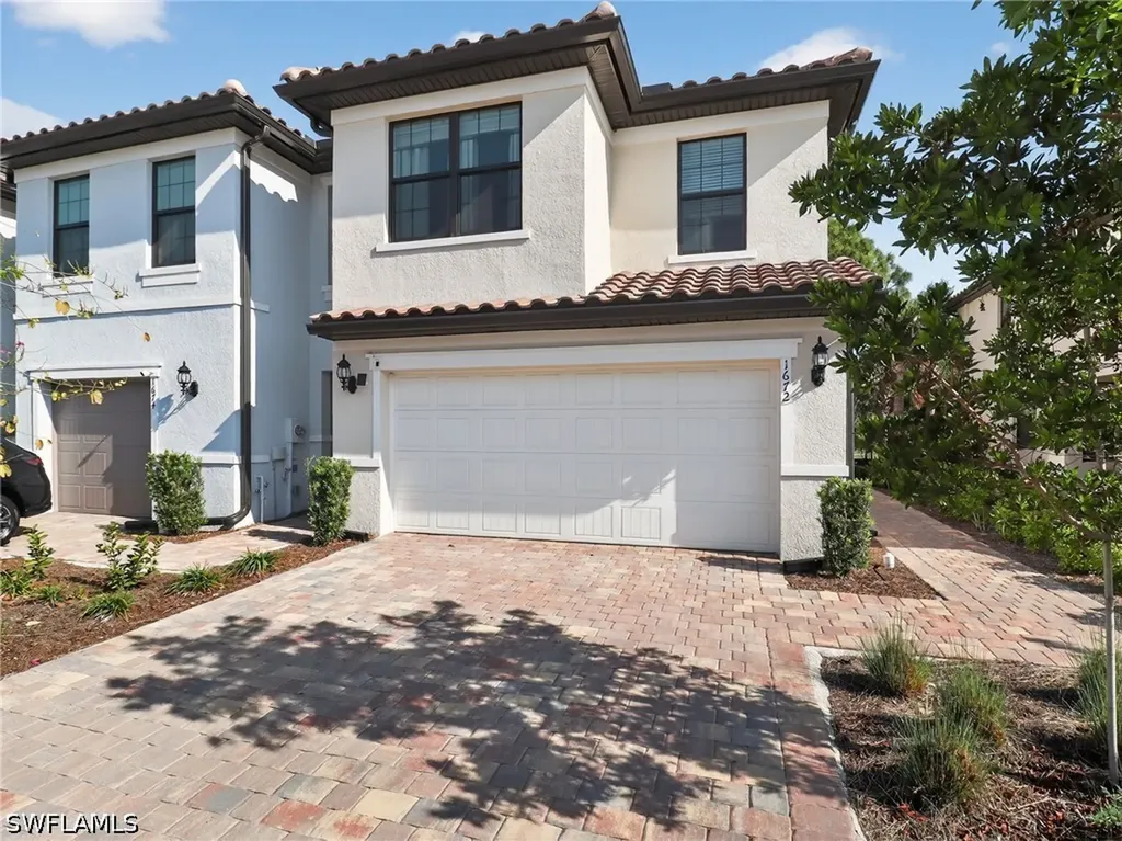 1672 Lake Jessup Circle Cape Coral FL 33909