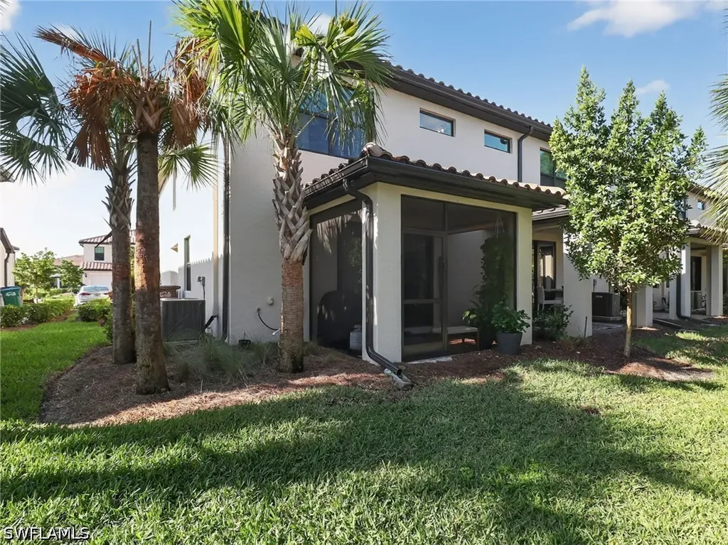 1672 Lake Jessup Circle Cape Coral FL 33909