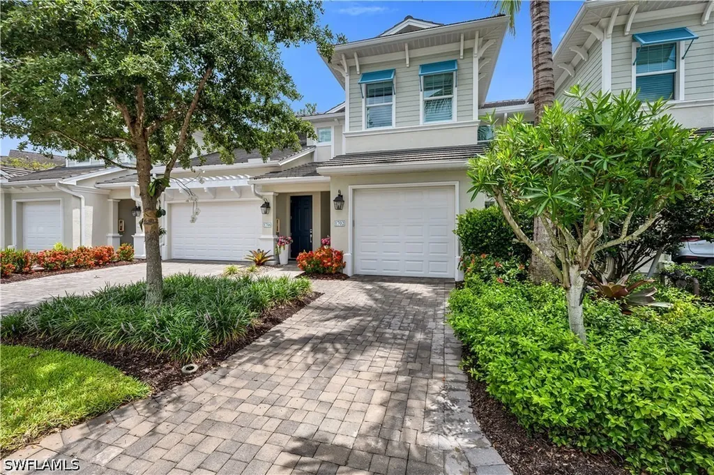 Naples FL, 6959 Avalon Circle, Unit 1702