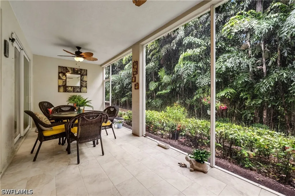 6959 Avalon Circle Naples FL 34112