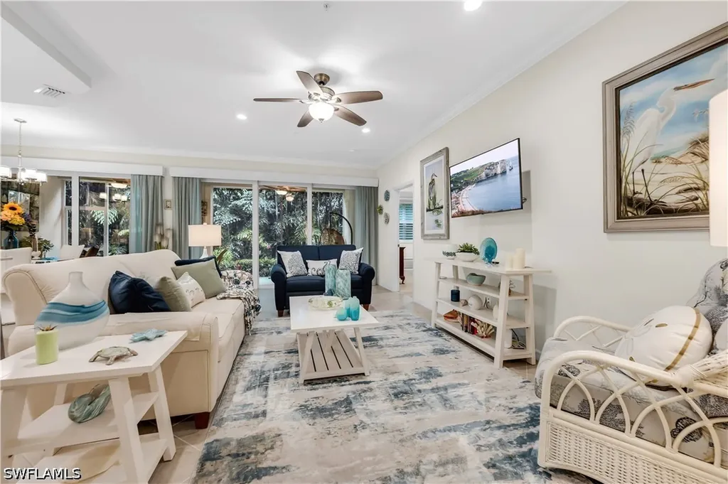 6959 Avalon Circle Naples FL 34112